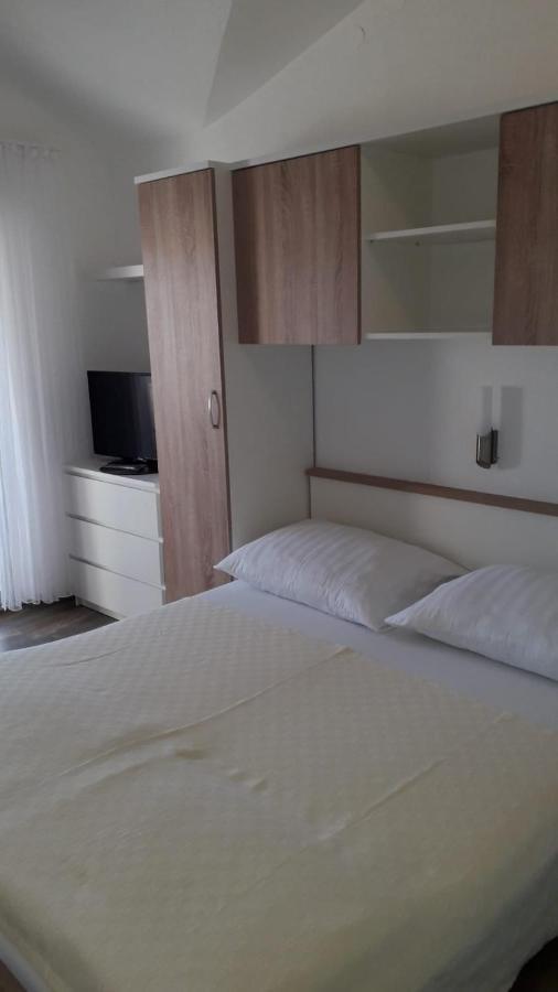 Apartament Haus Milana Nin Zewnętrze zdjęcie