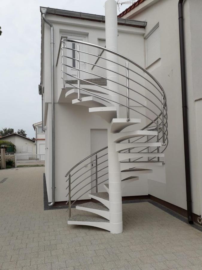 Apartament Haus Milana Nin Zewnętrze zdjęcie