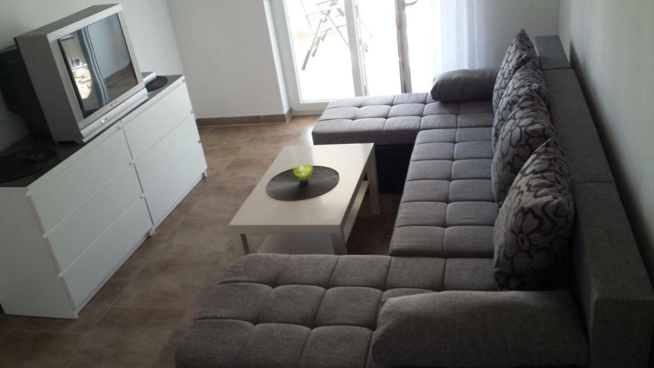Apartament Haus Milana Nin Zewnętrze zdjęcie